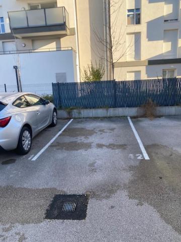 Le Corbeau Et Le Homard, Un Vrai Havre De Paix Apartment Dijon Ngoại thất bức ảnh